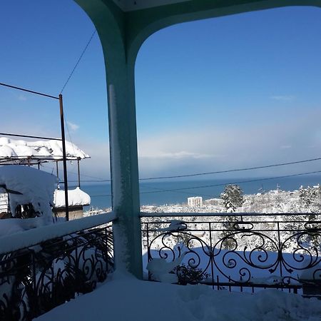 Bis-A Guesthouse ماكينجاوري المظهر الخارجي الصورة