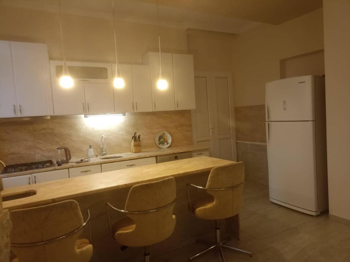 Bis-A Guesthouse ماكينجاوري المظهر الخارجي الصورة