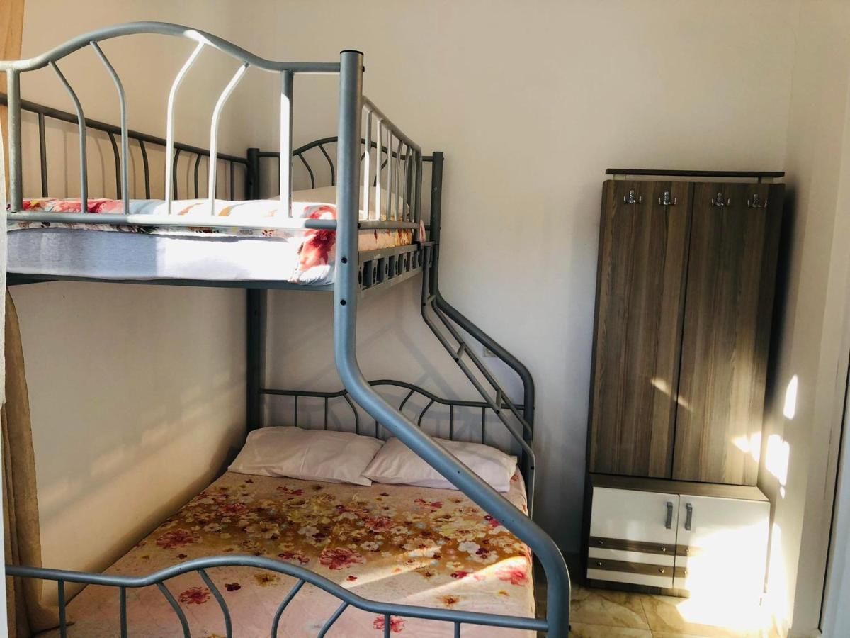 Bis-A Guesthouse ماكينجاوري المظهر الخارجي الصورة