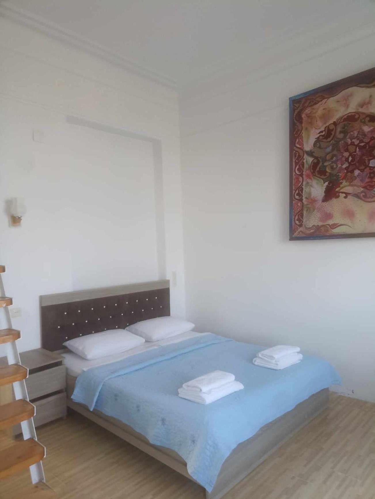 Bis-A Guesthouse ماكينجاوري المظهر الخارجي الصورة