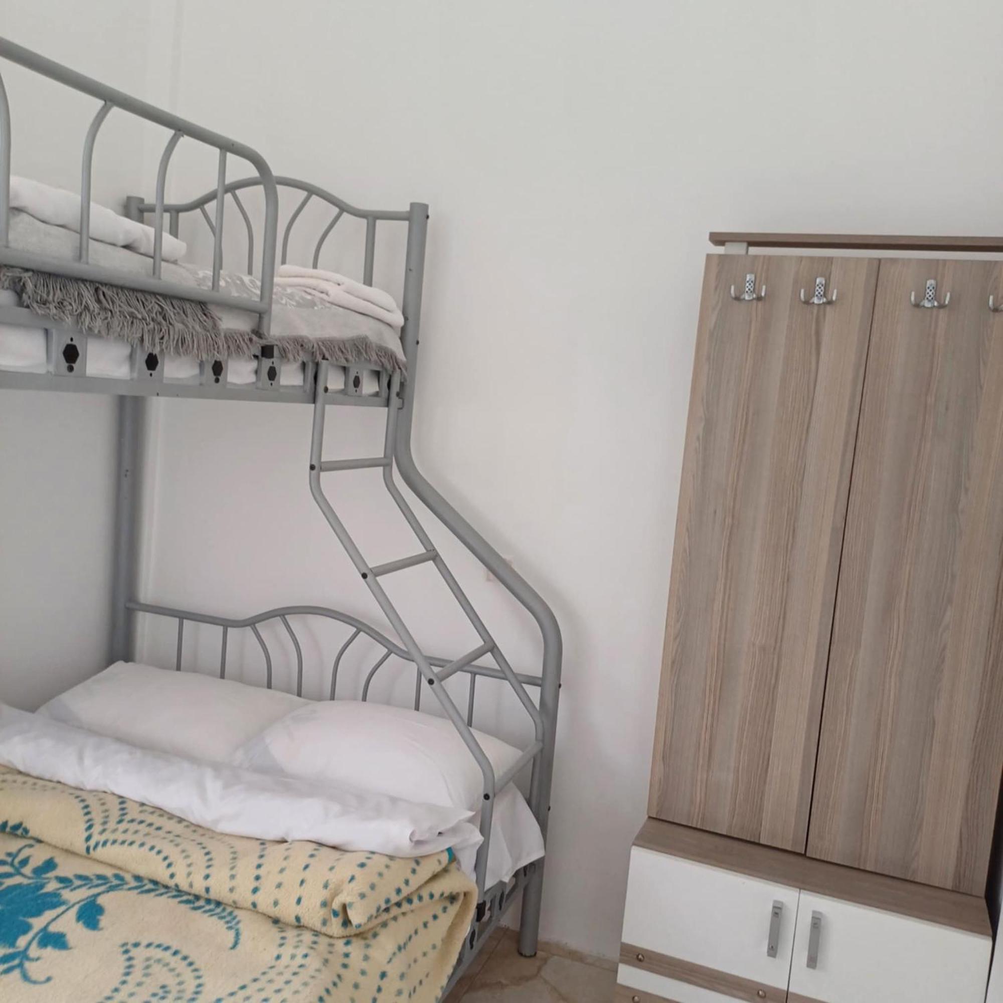 Bis-A Guesthouse ماكينجاوري المظهر الخارجي الصورة