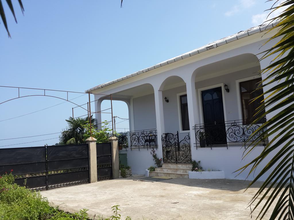Bis-A Guesthouse ماكينجاوري المظهر الخارجي الصورة
